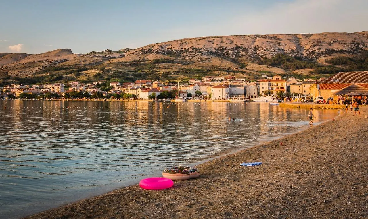 Apartmani Mabele Pag Town