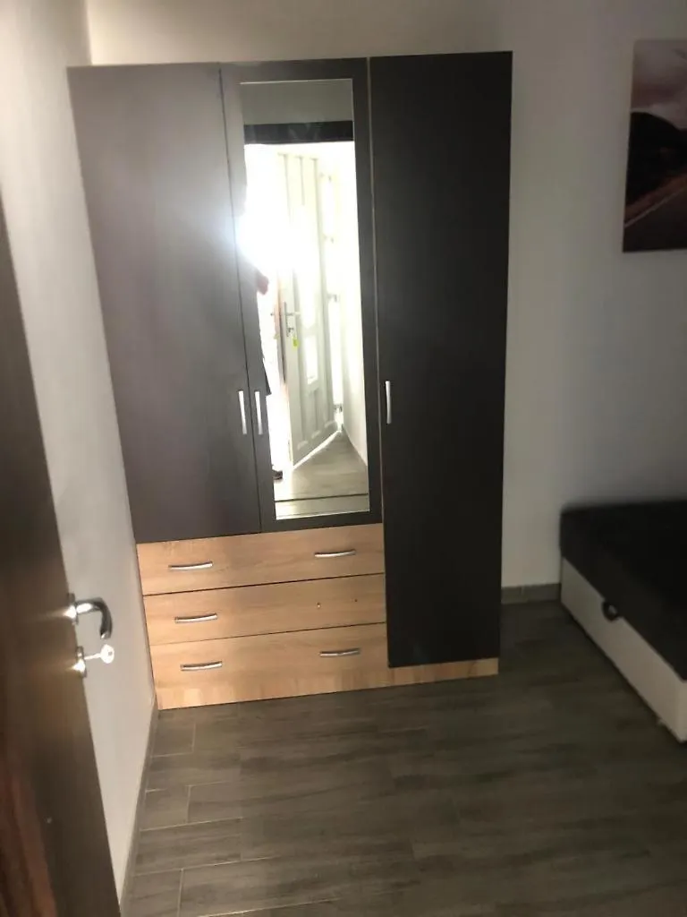 Apartmani Mabele Pag Town 0*,  Chorwacja